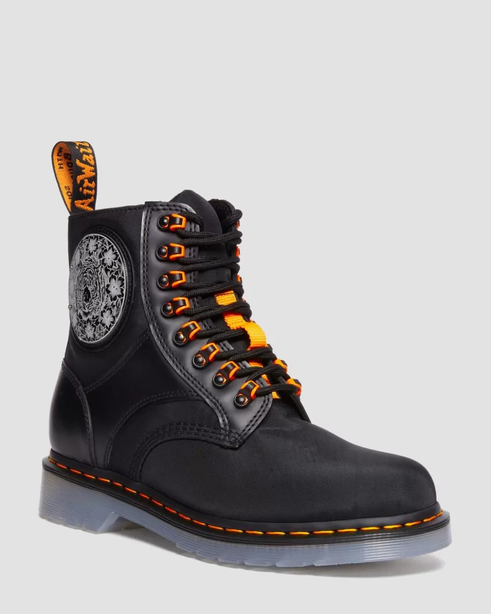 1460 King Nerd Leather Boots*Dr. Martens Hot