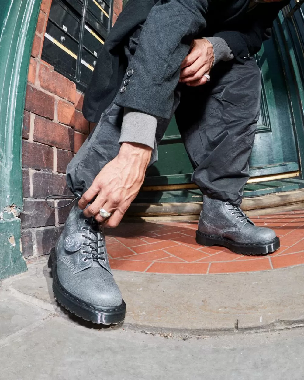 1460 Pascal Bex -Nauhamaiharit*Dr. Martens Outlet
