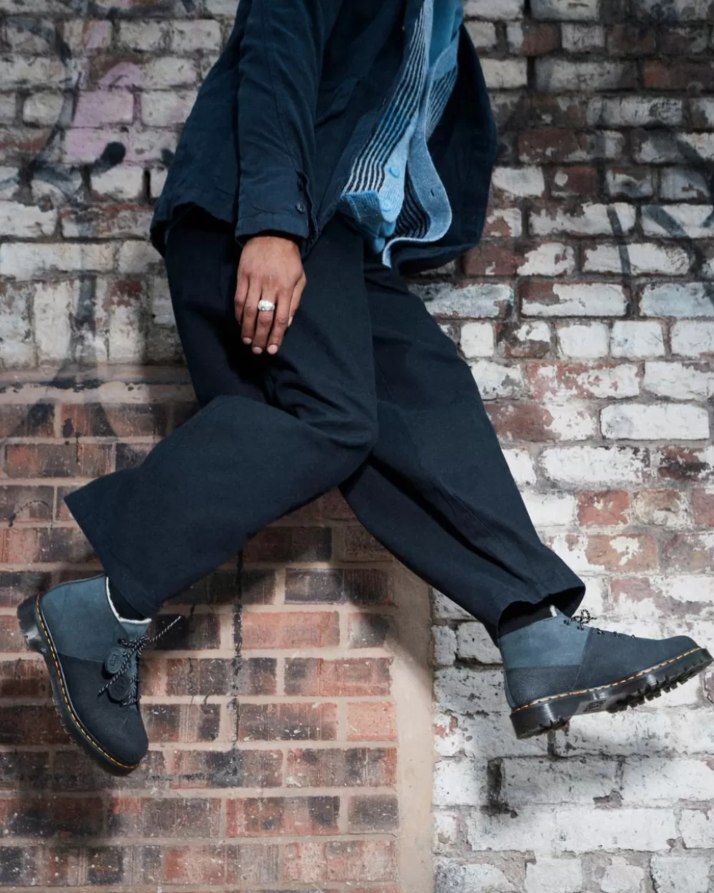 Church Nupuck -Nahkanilkkurit*Dr. Martens Fashion