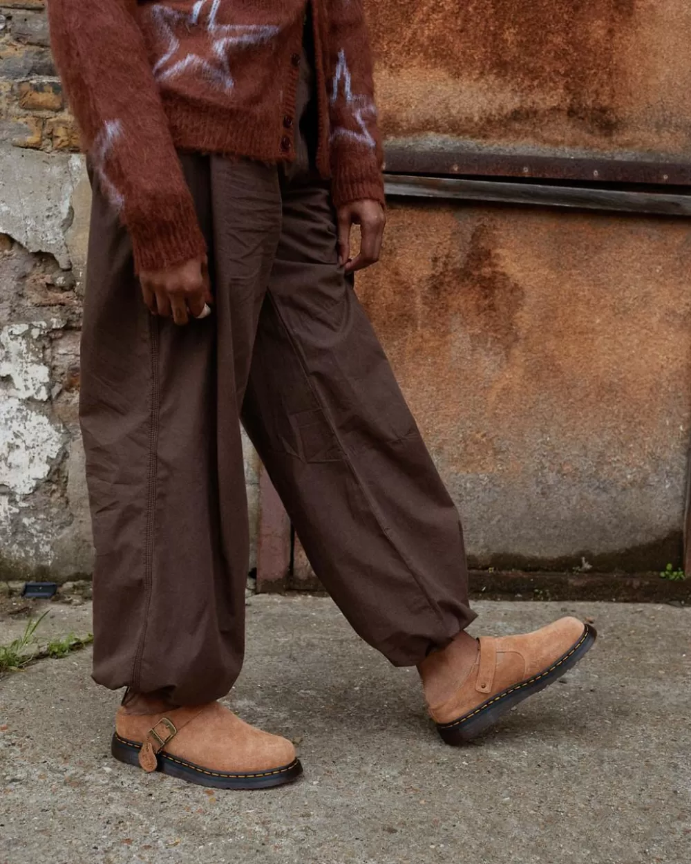 Isham Desert Oasis Suede -Lipokkaat*Dr. Martens Flash Sale
