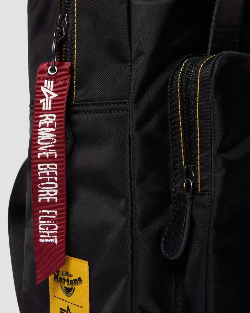 Lite Alpha Industries Nahka- Ja Nylonreppu*Dr. Martens Outlet
