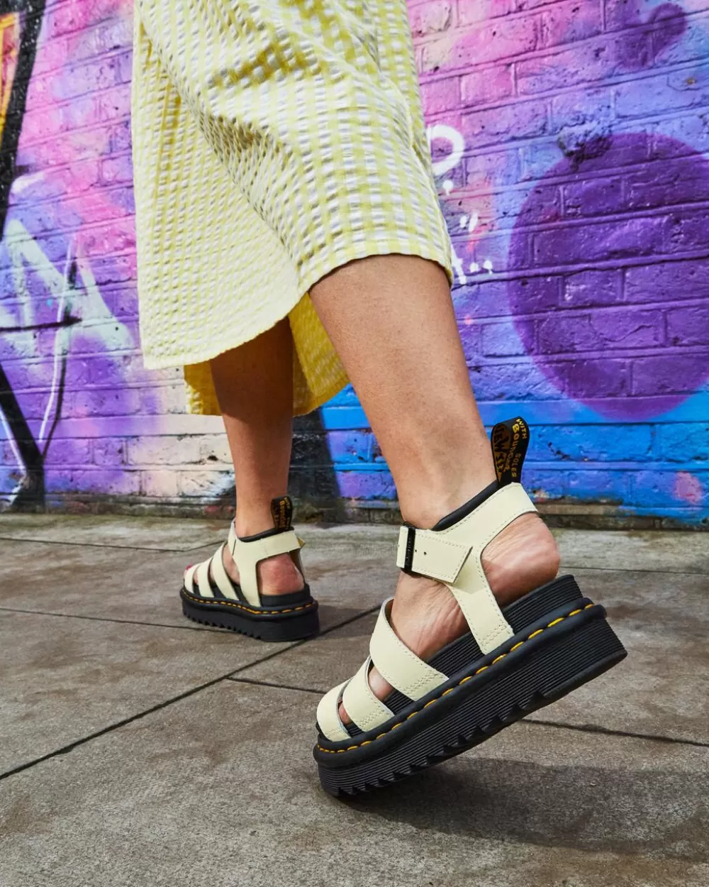 Nahkaiset Blaire Hydro Strap -Sandaalit*Dr. Martens Fashion