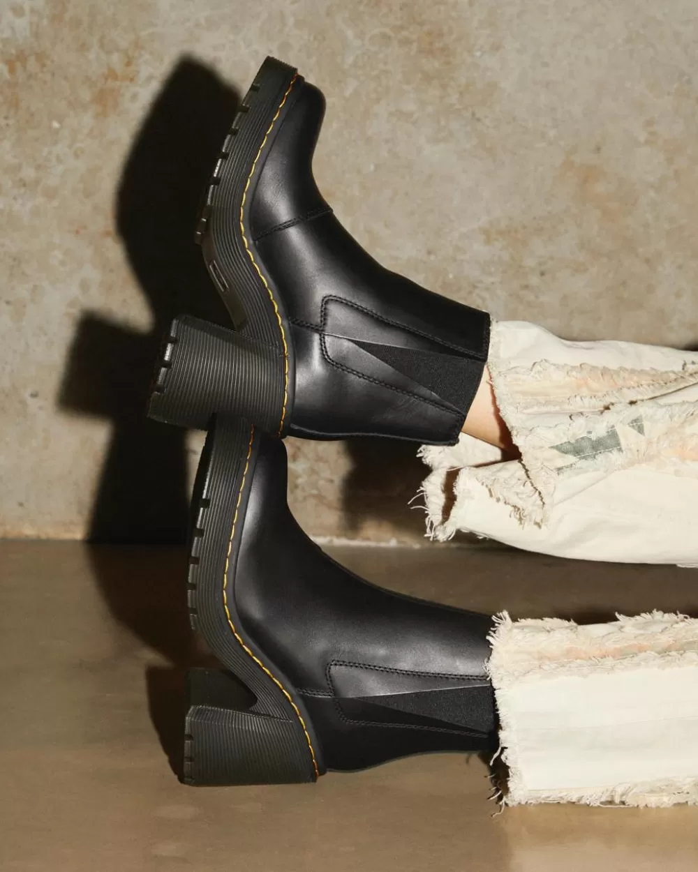 Spence Leather Flared Heel Chelsea Boots*Dr. Martens New
